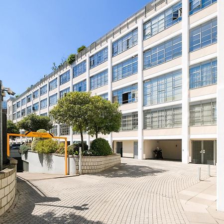 Lovely 2 Bed Flat In Canal Side Gated Development Leilighet London Eksteriør bilde